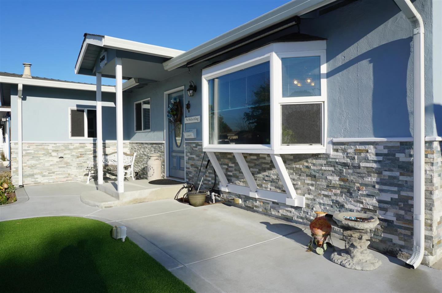 Detail Gallery Image 2 of 15 For 2463 Borax Dr, Santa Clara,  CA 95051 - 3 Beds | 2 Baths
