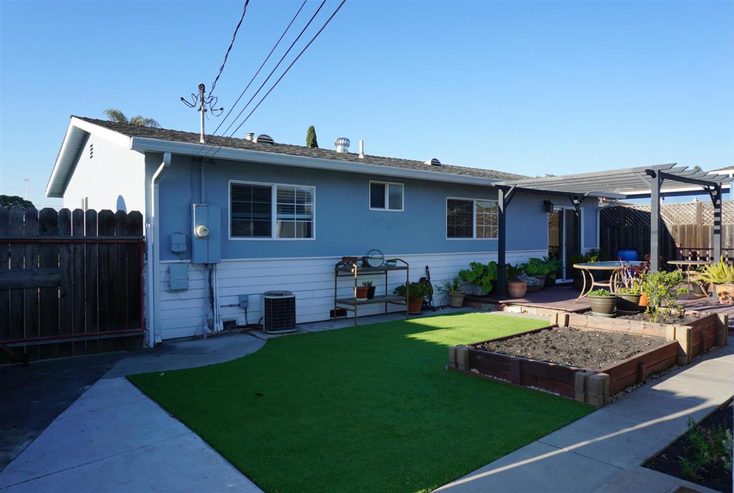 Detail Gallery Image 3 of 15 For 2463 Borax Dr, Santa Clara,  CA 95051 - 3 Beds | 2 Baths