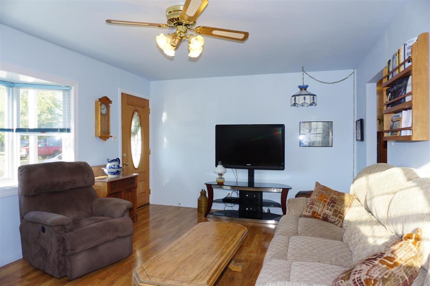Detail Gallery Image 7 of 15 For 2463 Borax Dr, Santa Clara,  CA 95051 - 3 Beds | 2 Baths