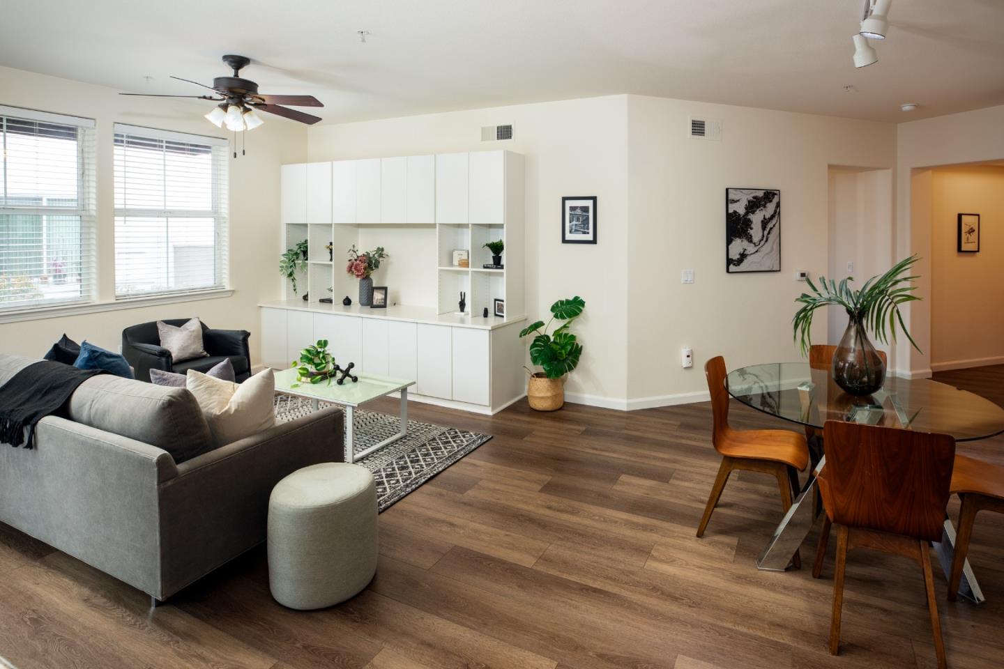Detail Gallery Image 12 of 36 For 809 Auzerais Ave #407,  San Jose,  CA 95126 - 3 Beds | 2 Baths