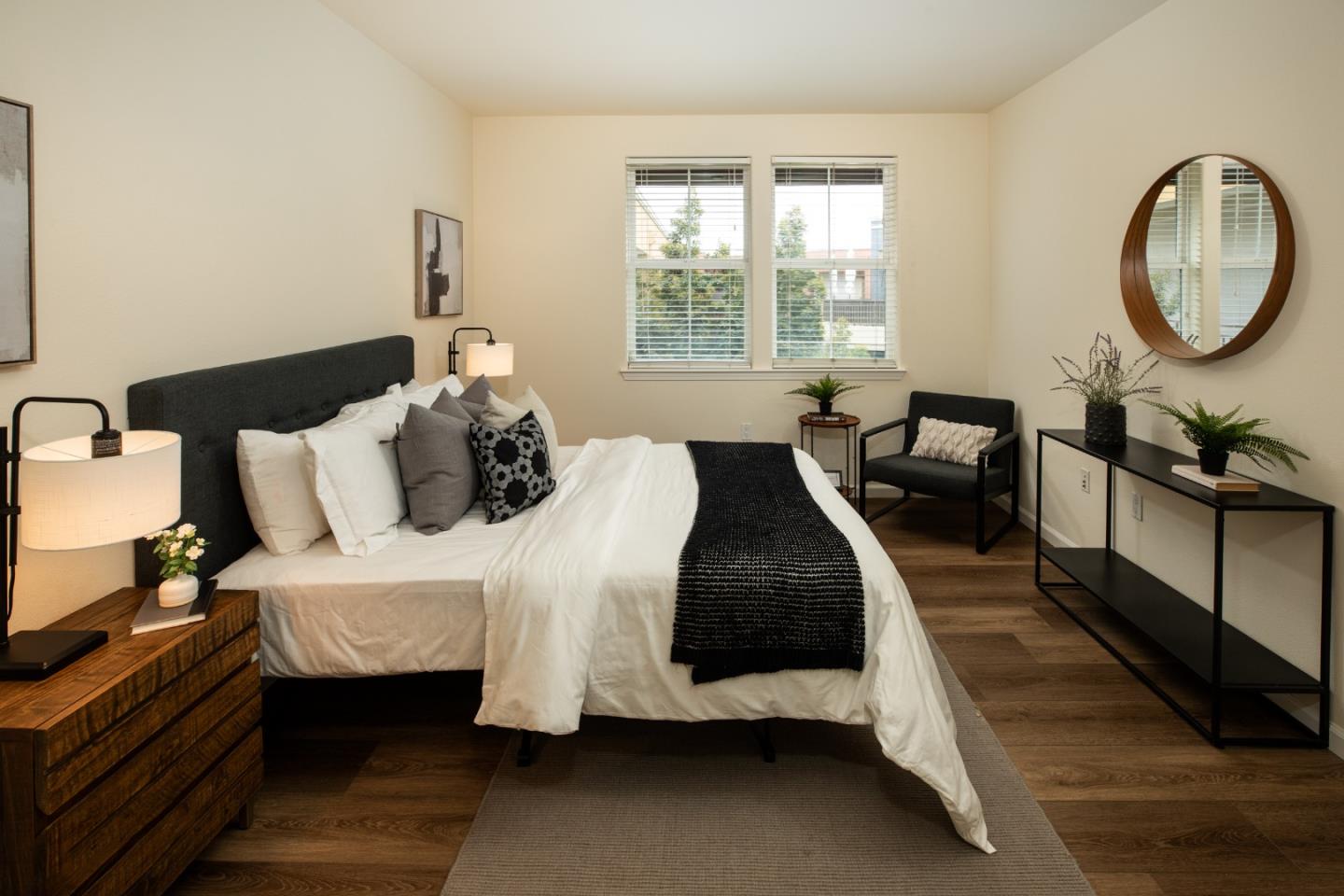 Detail Gallery Image 14 of 36 For 809 Auzerais Ave #407,  San Jose,  CA 95126 - 3 Beds | 2 Baths