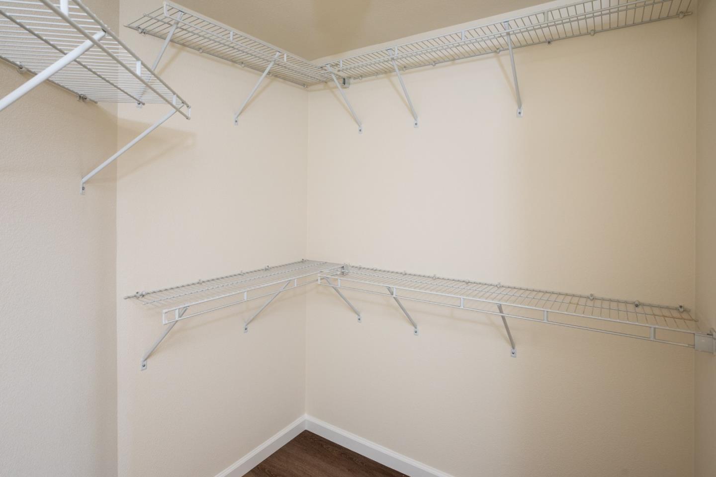 Detail Gallery Image 19 of 36 For 809 Auzerais Ave #407,  San Jose,  CA 95126 - 3 Beds | 2 Baths