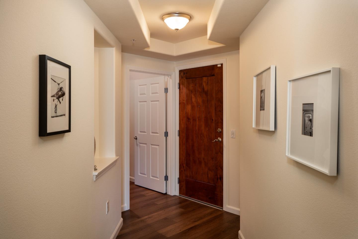 Detail Gallery Image 5 of 36 For 809 Auzerais Ave #407,  San Jose,  CA 95126 - 3 Beds | 2 Baths