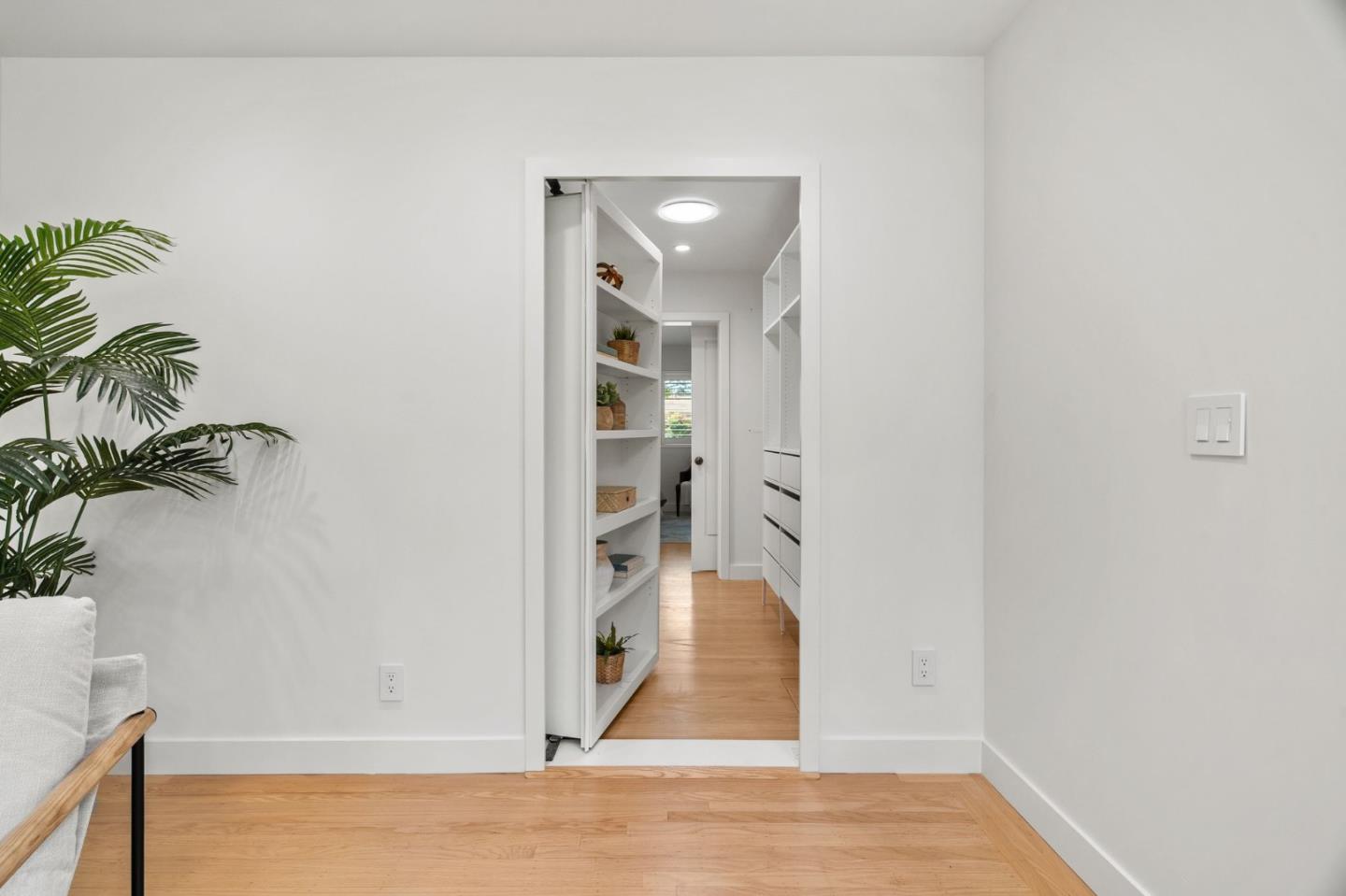 Detail Gallery Image 17 of 29 For 1259 Morningside Dr, Sunnyvale,  CA 94087 - 2 Beds | 2 Baths
