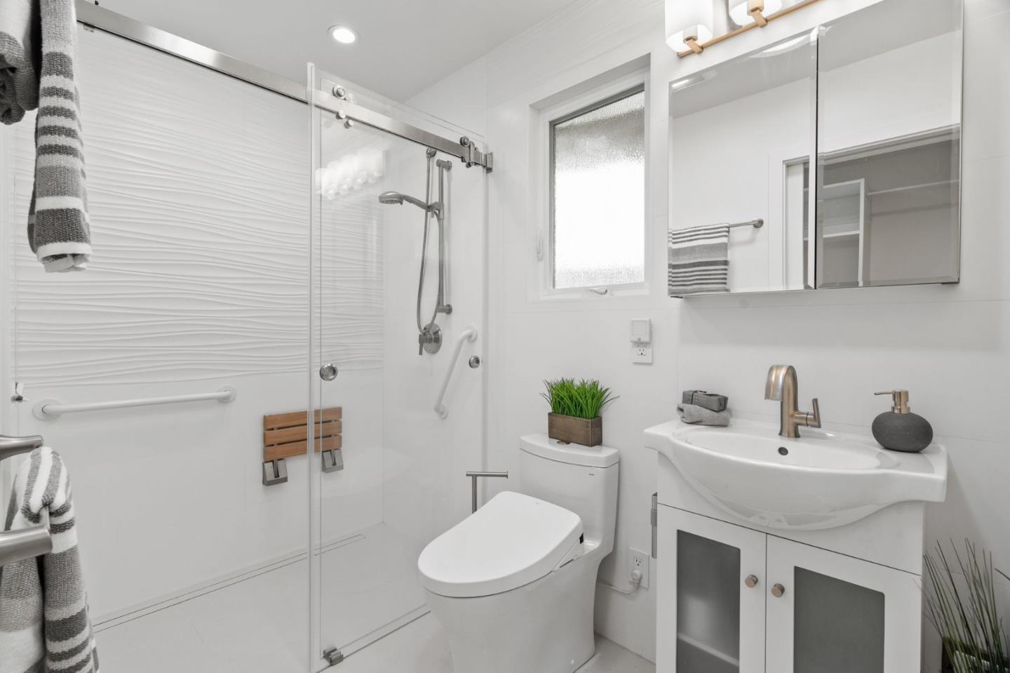 Detail Gallery Image 20 of 29 For 1259 Morningside Dr, Sunnyvale,  CA 94087 - 2 Beds | 2 Baths