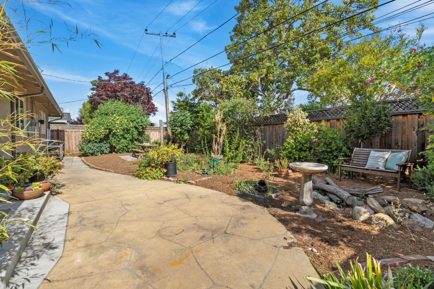 Detail Gallery Image 24 of 29 For 1259 Morningside Dr, Sunnyvale,  CA 94087 - 2 Beds | 2 Baths