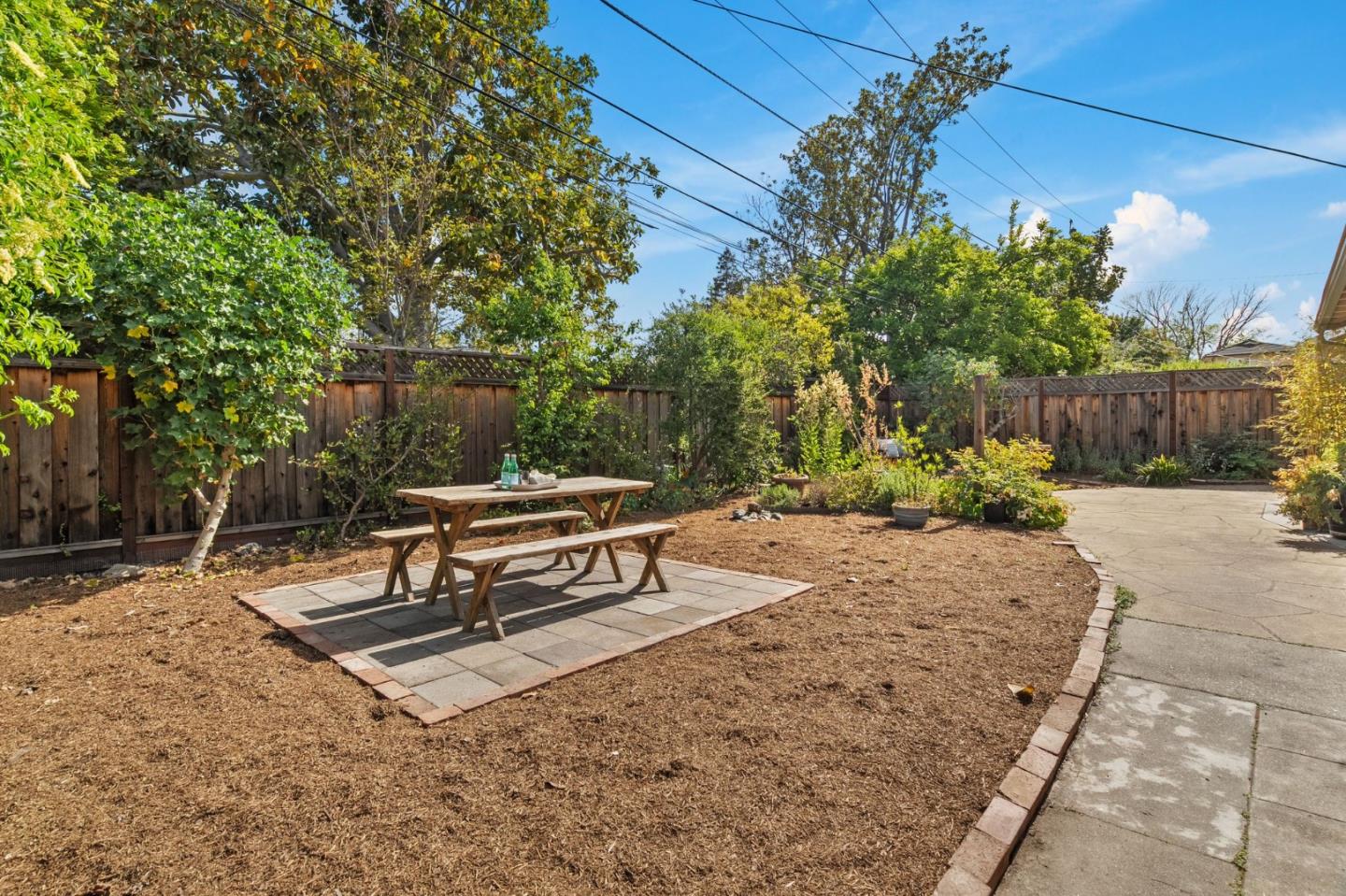 Detail Gallery Image 26 of 29 For 1259 Morningside Dr, Sunnyvale,  CA 94087 - 2 Beds | 2 Baths