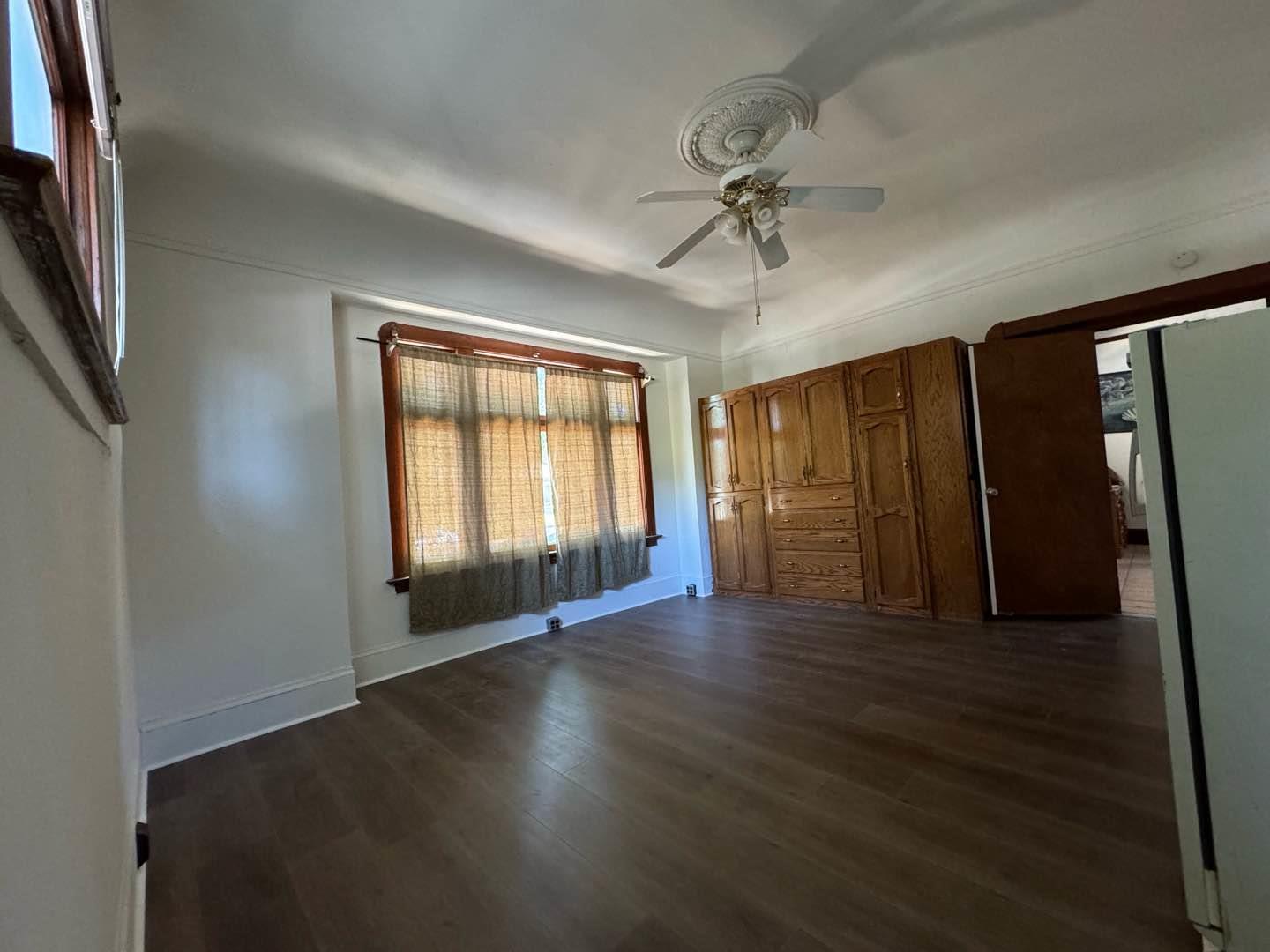 Detail Gallery Image 8 of 14 For 205 S 12th St, San Jose,  CA 95112 - 7 Beds | 3 Baths