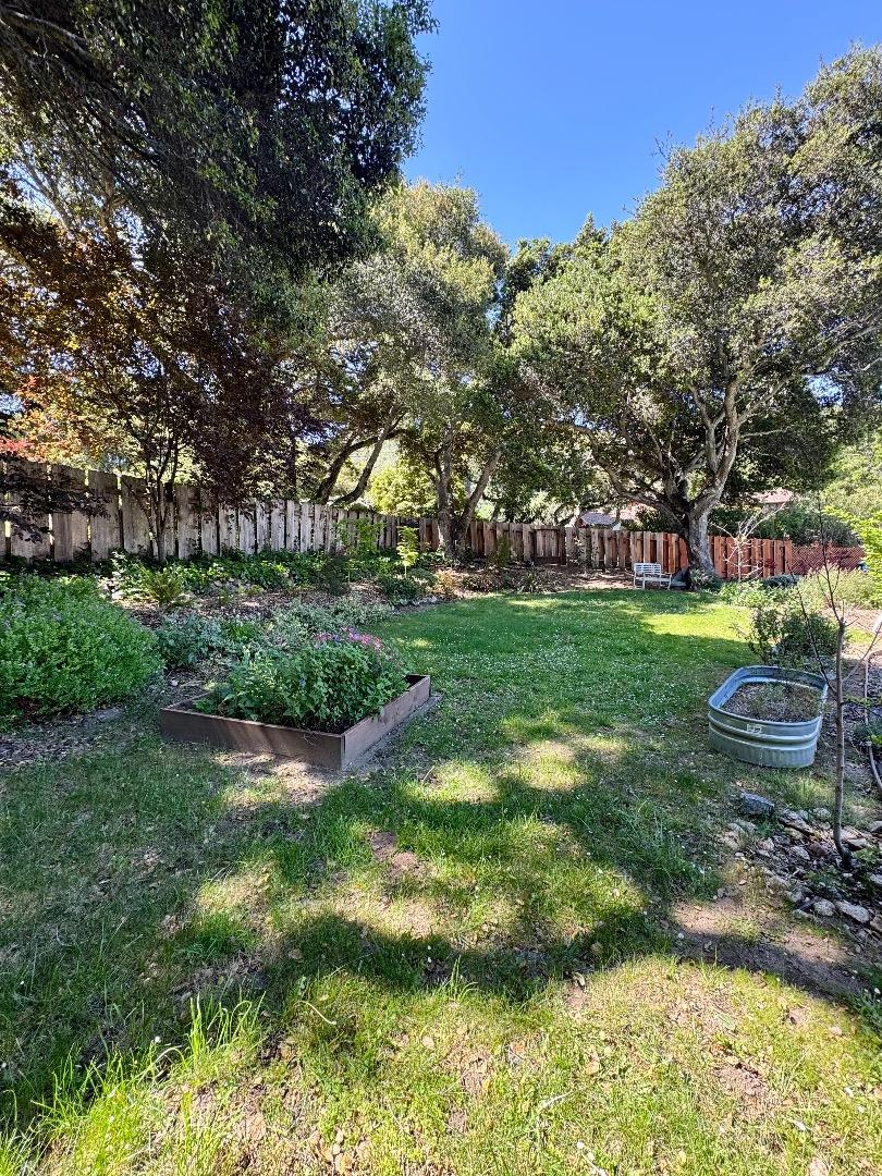 Detail Gallery Image 30 of 32 For 42 Upper Circle, Carmel Valley,  CA 93924 - 3 Beds | 2 Baths