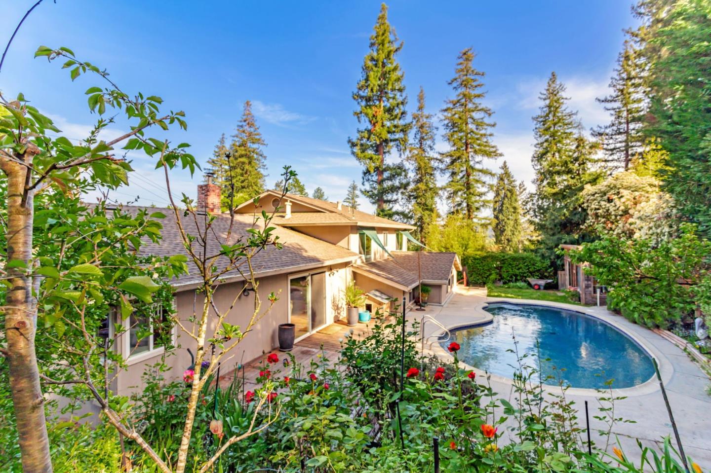 Detail Gallery Image 9 of 72 For 6339 Ashley St, Felton,  CA 95018 - 5 Beds | 3 Baths