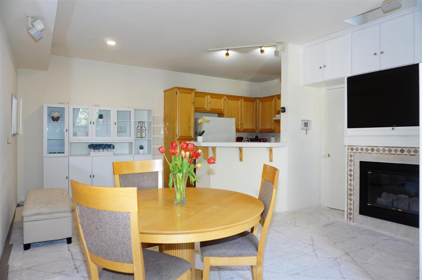 Detail Gallery Image 12 of 26 For 3310 City Lights Pl, San Jose,  CA 95136 - 1 Beds | 1/1 Baths