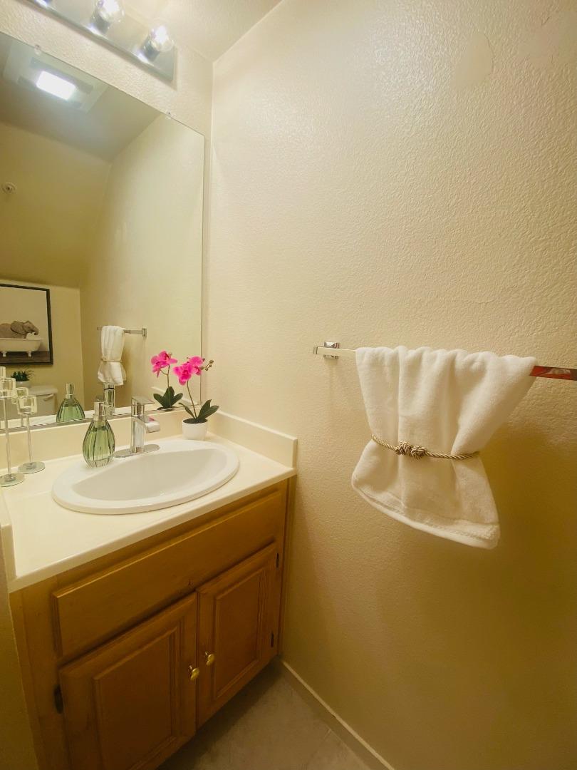 Detail Gallery Image 15 of 26 For 3310 City Lights Pl, San Jose,  CA 95136 - 1 Beds | 1/1 Baths