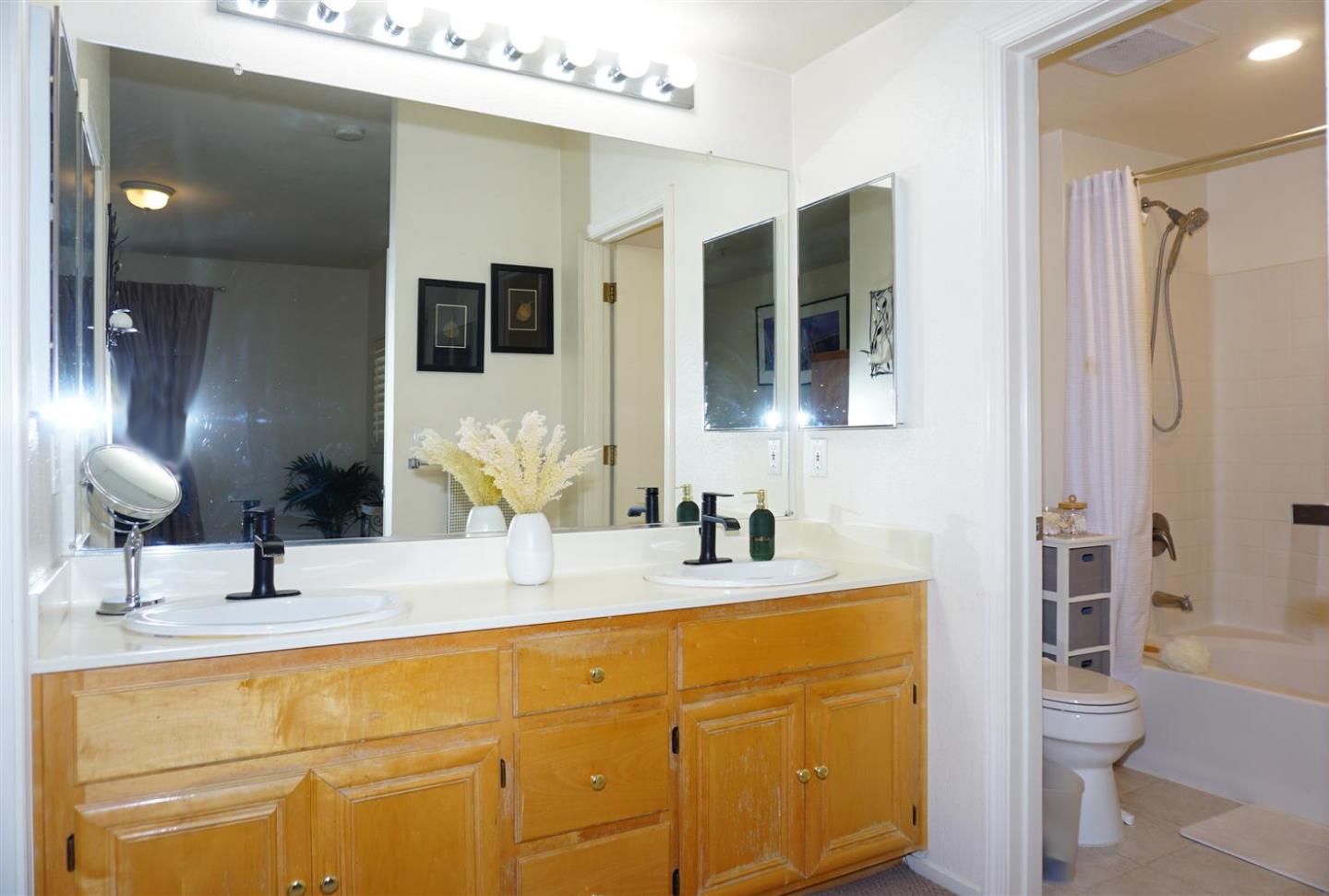 Detail Gallery Image 20 of 26 For 3310 City Lights Pl, San Jose,  CA 95136 - 1 Beds | 1/1 Baths