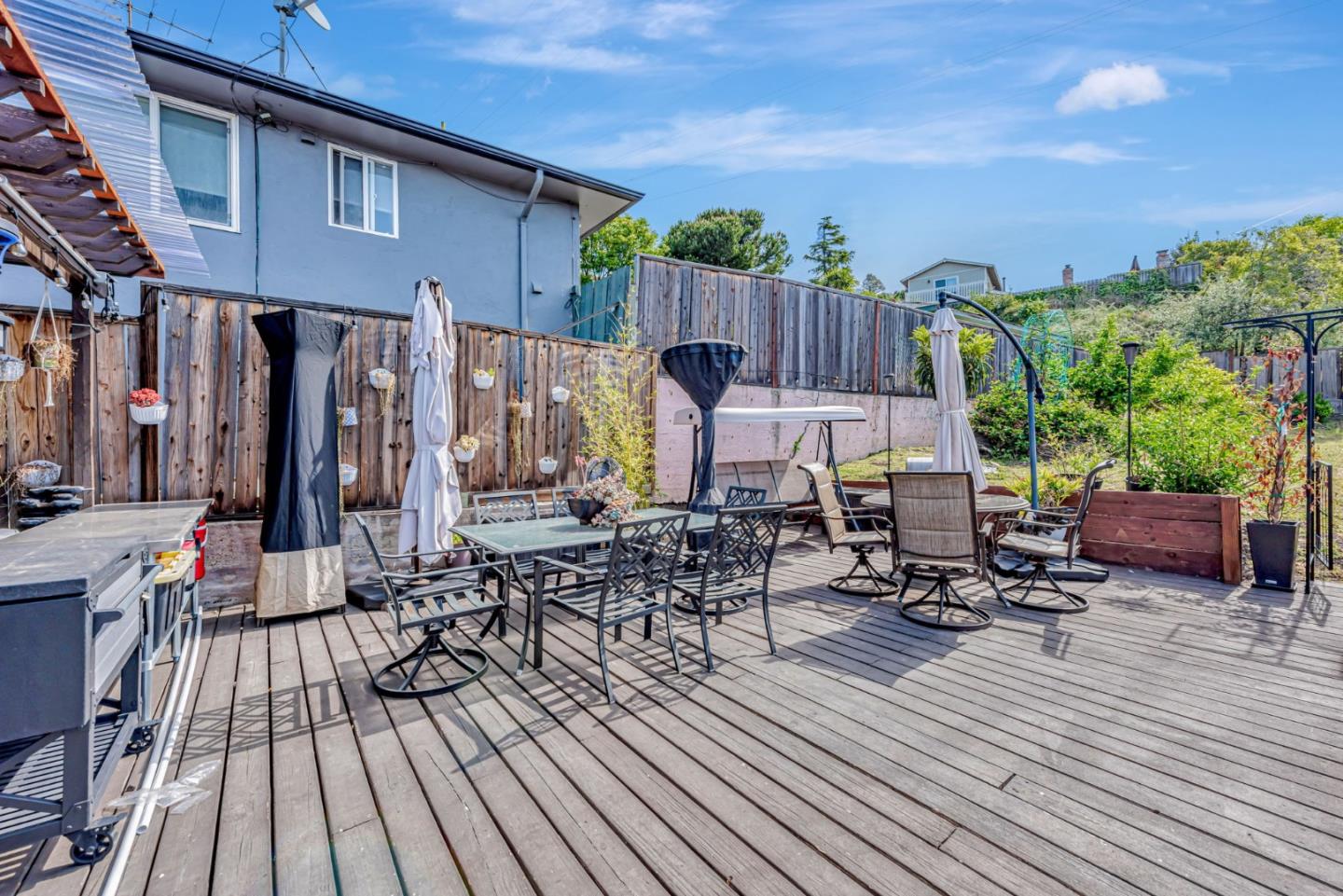 Detail Gallery Image 31 of 39 For 1247 Benedict Ct, San Leandro,  CA 94577 - 4 Beds | 3 Baths
