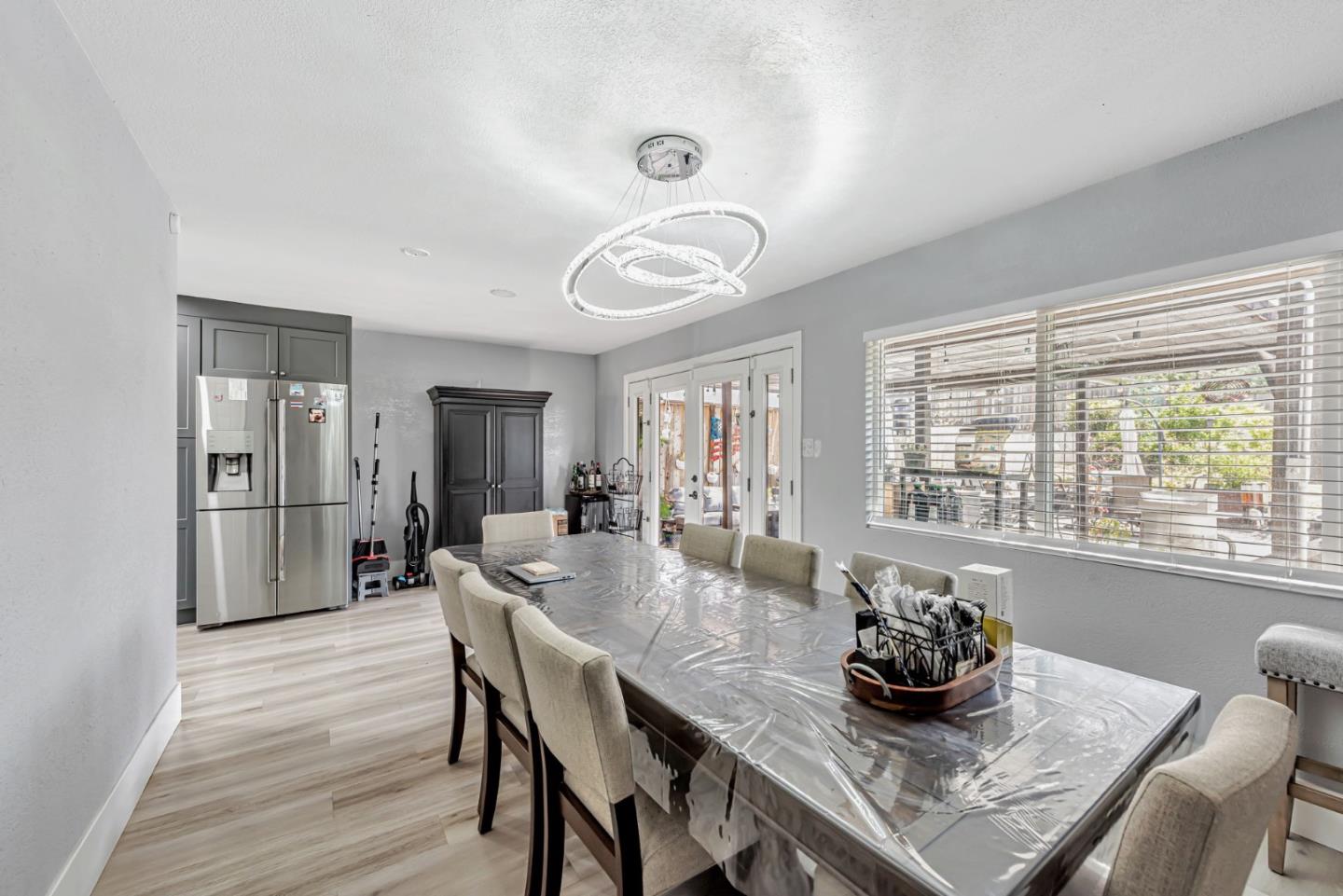 Detail Gallery Image 7 of 39 For 1247 Benedict Ct, San Leandro,  CA 94577 - 4 Beds | 3 Baths