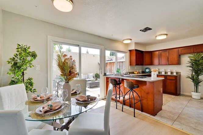 Detail Gallery Image 10 of 43 For 540 Cedro St, San Jose,  CA 95111 - 3 Beds | 1/1 Baths