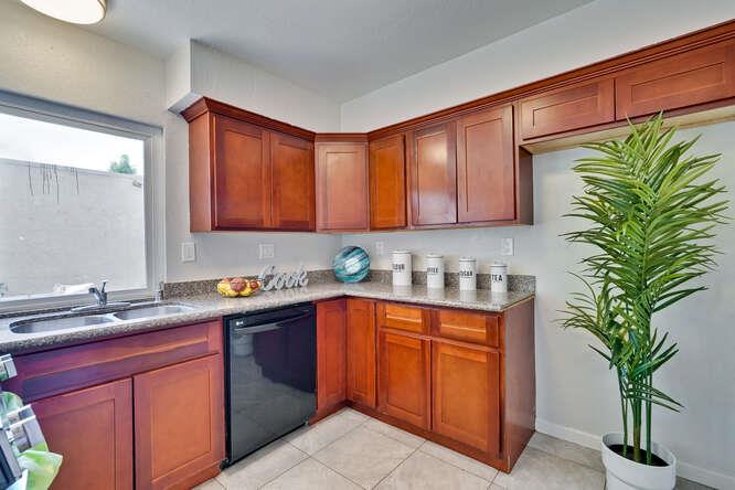 Detail Gallery Image 14 of 43 For 540 Cedro St, San Jose,  CA 95111 - 3 Beds | 1/1 Baths