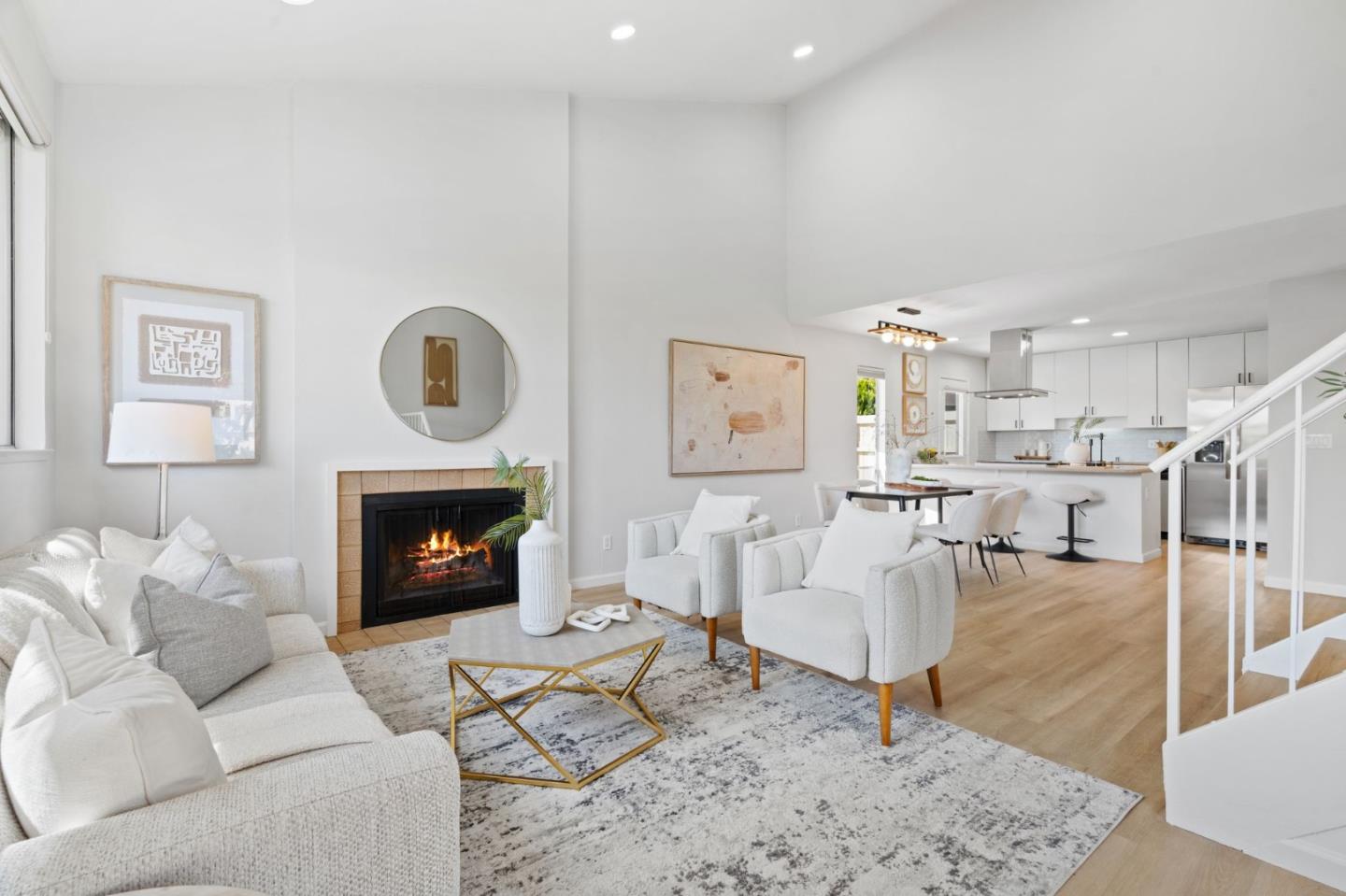 Detail Gallery Image 8 of 45 For 1080 Michelangelo Dr, Sunnyvale,  CA 94087 - 3 Beds | 2 Baths