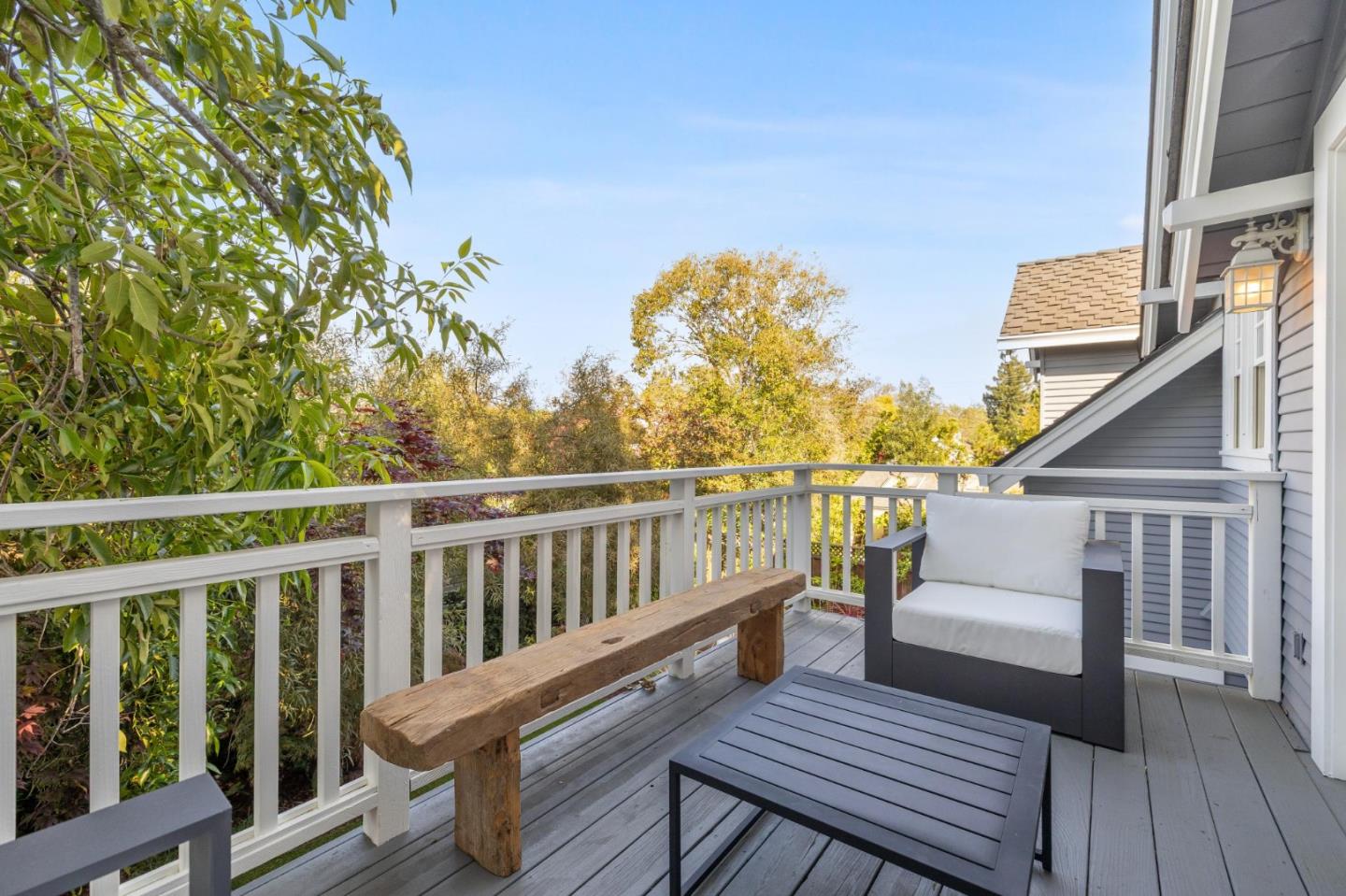 Detail Gallery Image 21 of 48 For 2149 High St, Palo Alto,  CA 94301 - 4 Beds | 3/1 Baths