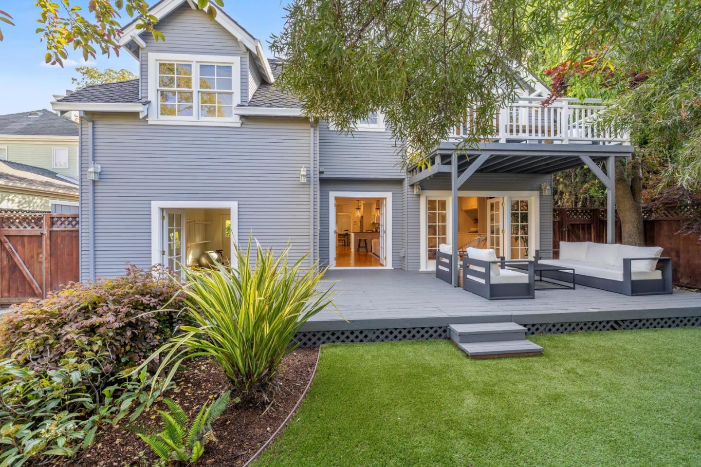 Detail Gallery Image 41 of 48 For 2149 High St, Palo Alto,  CA 94301 - 4 Beds | 3/1 Baths