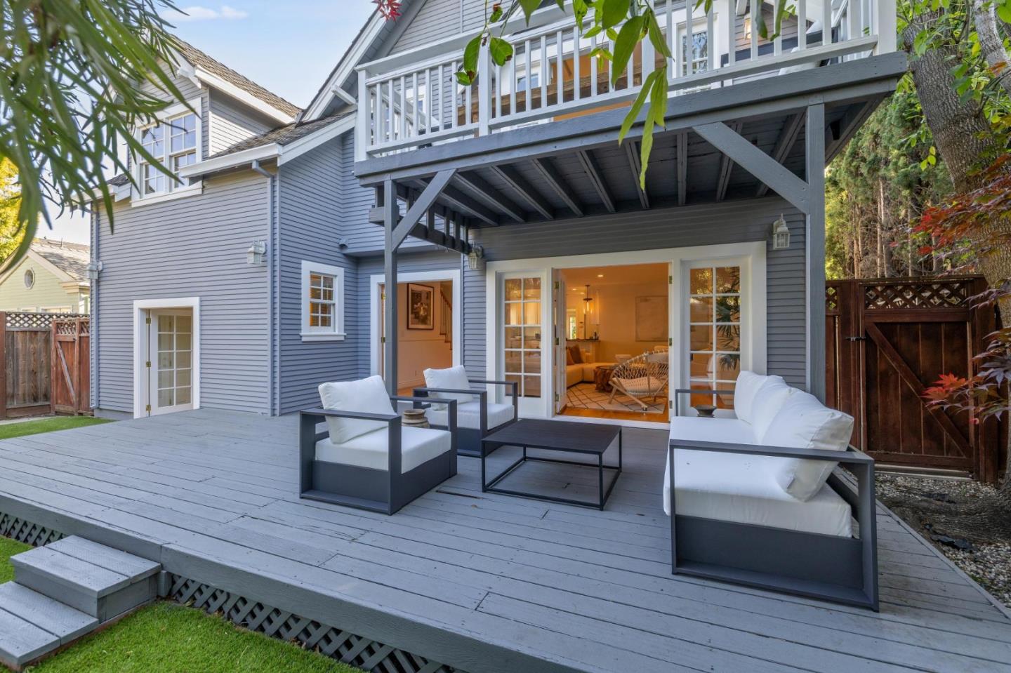 Detail Gallery Image 43 of 48 For 2149 High St, Palo Alto,  CA 94301 - 4 Beds | 3/1 Baths