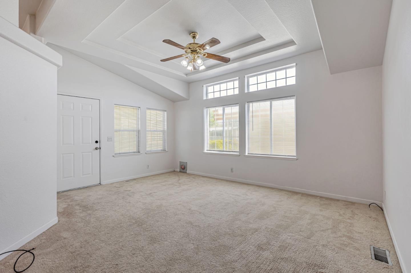 Detail Gallery Image 12 of 35 For 1085 Tasman Dr #629,  Sunnyvale,  CA 94089 - 3 Beds | 2 Baths