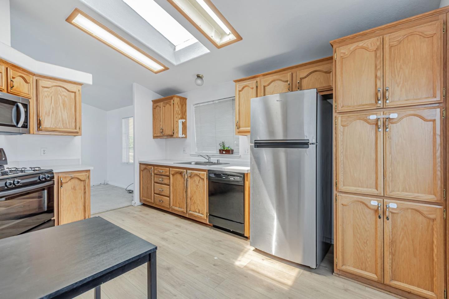 Detail Gallery Image 13 of 35 For 1085 Tasman Dr #629,  Sunnyvale,  CA 94089 - 3 Beds | 2 Baths