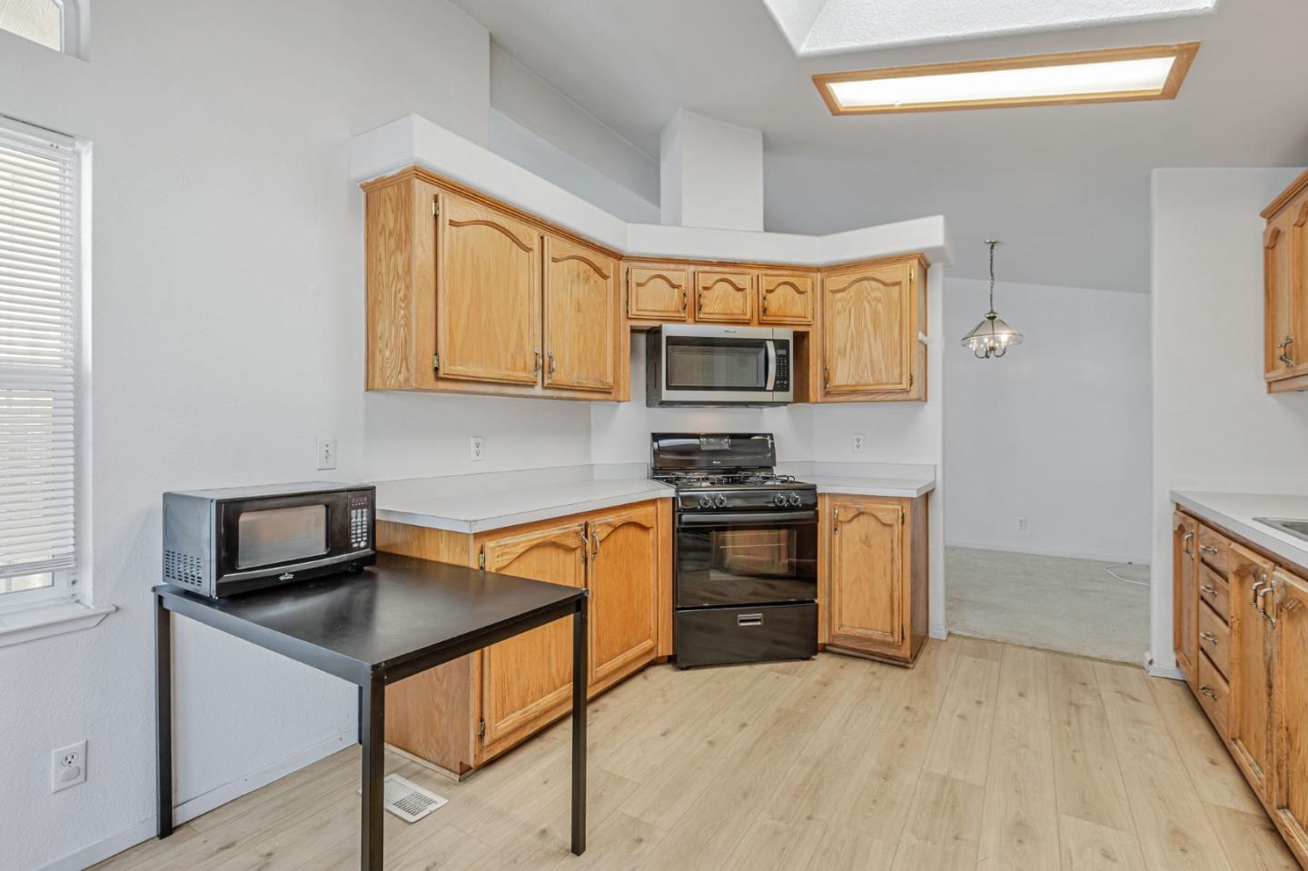 Detail Gallery Image 14 of 35 For 1085 Tasman Dr #629,  Sunnyvale,  CA 94089 - 3 Beds | 2 Baths