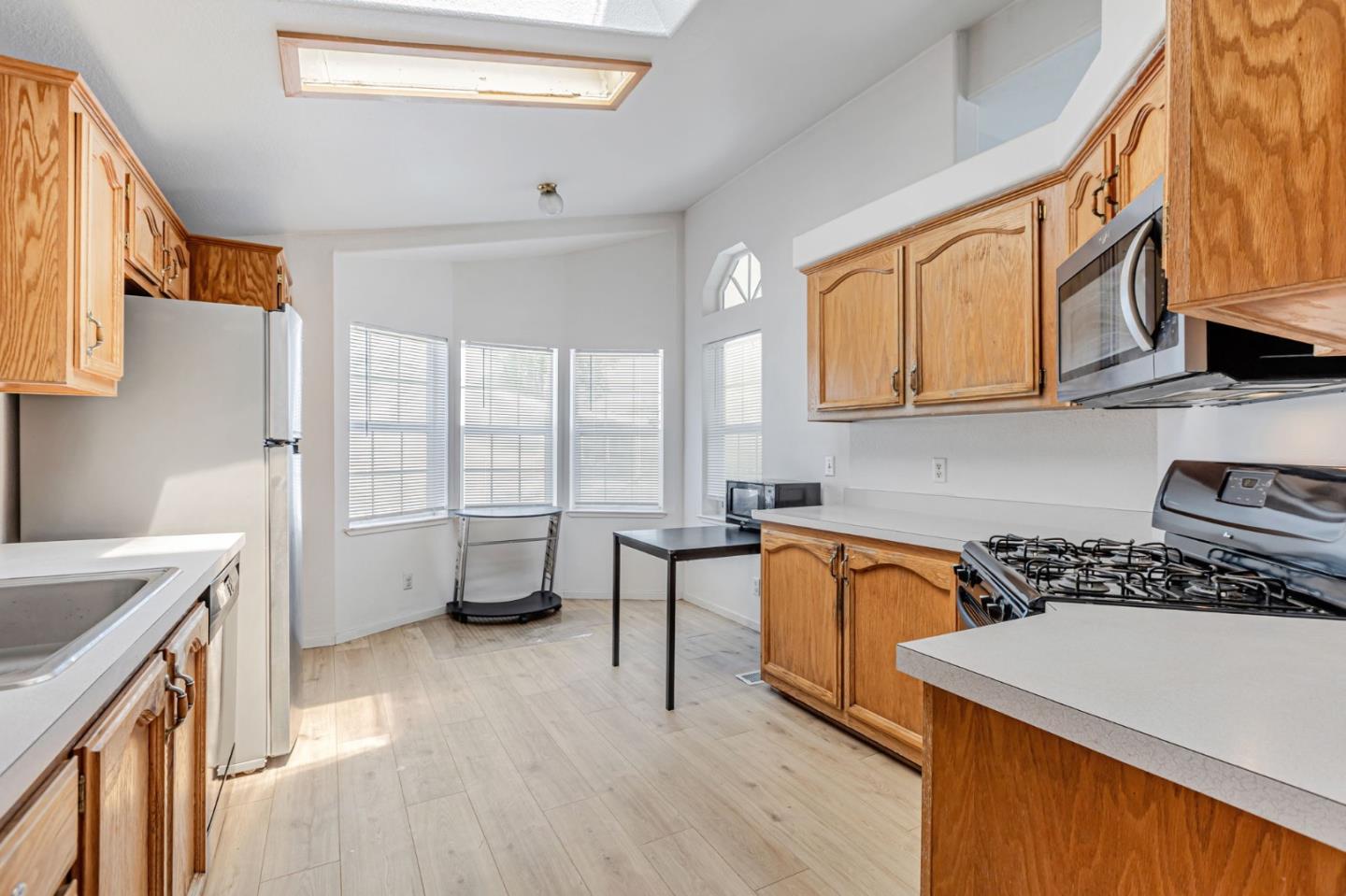Detail Gallery Image 16 of 35 For 1085 Tasman Dr #629,  Sunnyvale,  CA 94089 - 3 Beds | 2 Baths