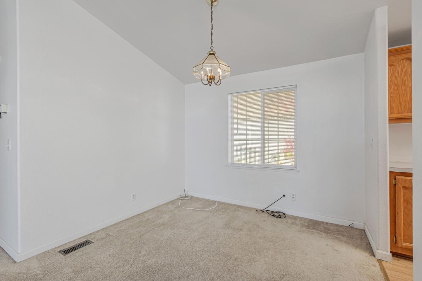 Detail Gallery Image 19 of 35 For 1085 Tasman Dr #629,  Sunnyvale,  CA 94089 - 3 Beds | 2 Baths