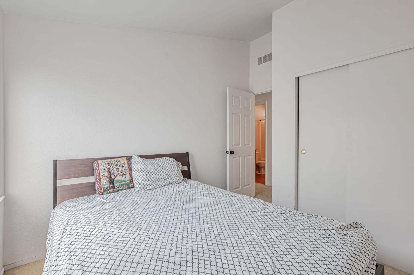 Detail Gallery Image 23 of 35 For 1085 Tasman Dr #629,  Sunnyvale,  CA 94089 - 3 Beds | 2 Baths