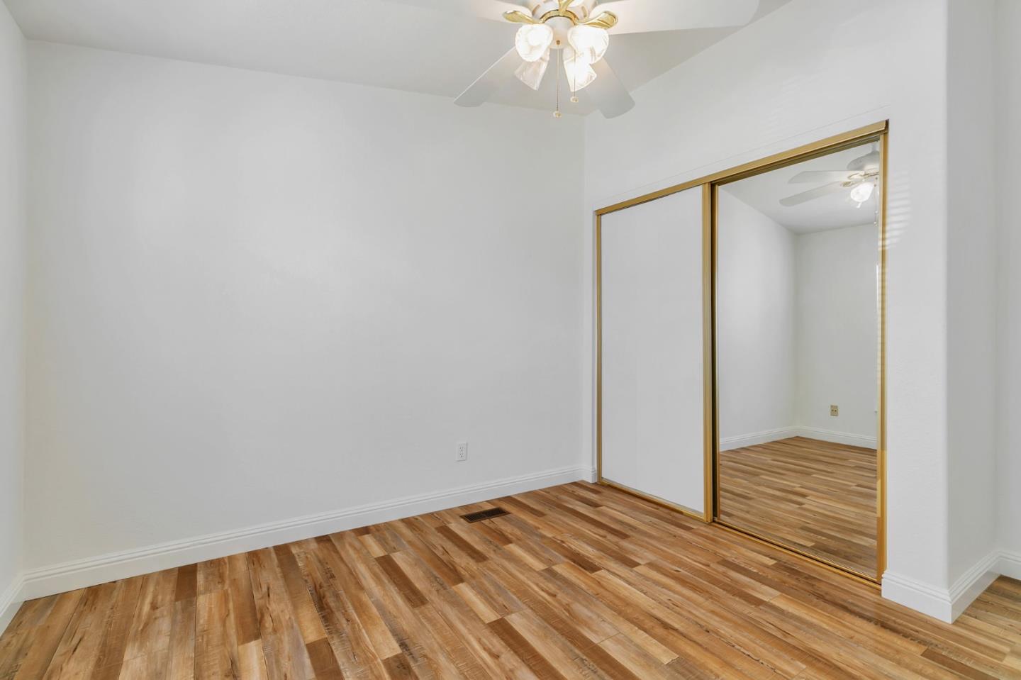 Detail Gallery Image 29 of 51 For 1220 Tasman Dr #195,  Sunnyvale,  CA 94089 - 3 Beds | 2 Baths
