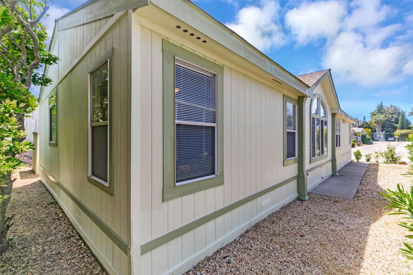 Detail Gallery Image 43 of 51 For 1220 Tasman Dr #195,  Sunnyvale,  CA 94089 - 3 Beds | 2 Baths