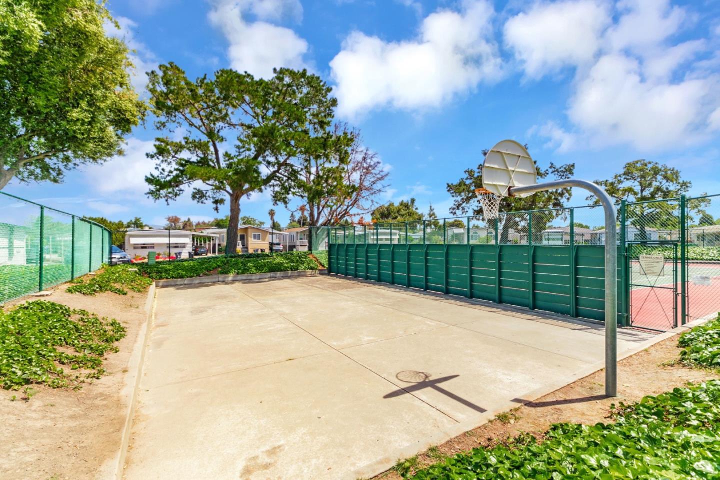Detail Gallery Image 46 of 51 For 1220 Tasman Dr #195,  Sunnyvale,  CA 94089 - 3 Beds | 2 Baths