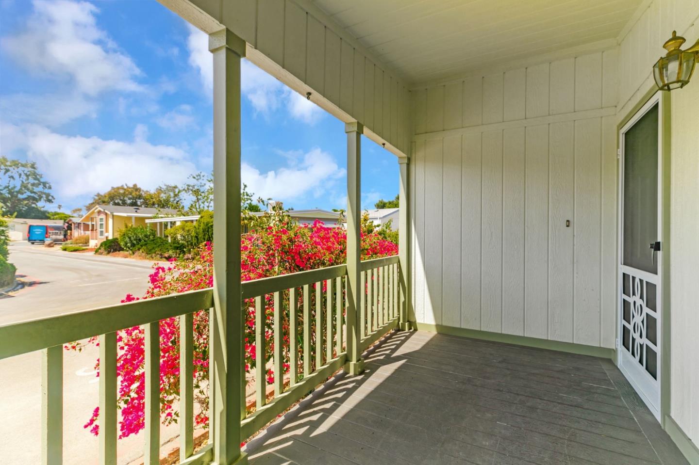 Detail Gallery Image 8 of 51 For 1220 Tasman Dr #195,  Sunnyvale,  CA 94089 - 3 Beds | 2 Baths