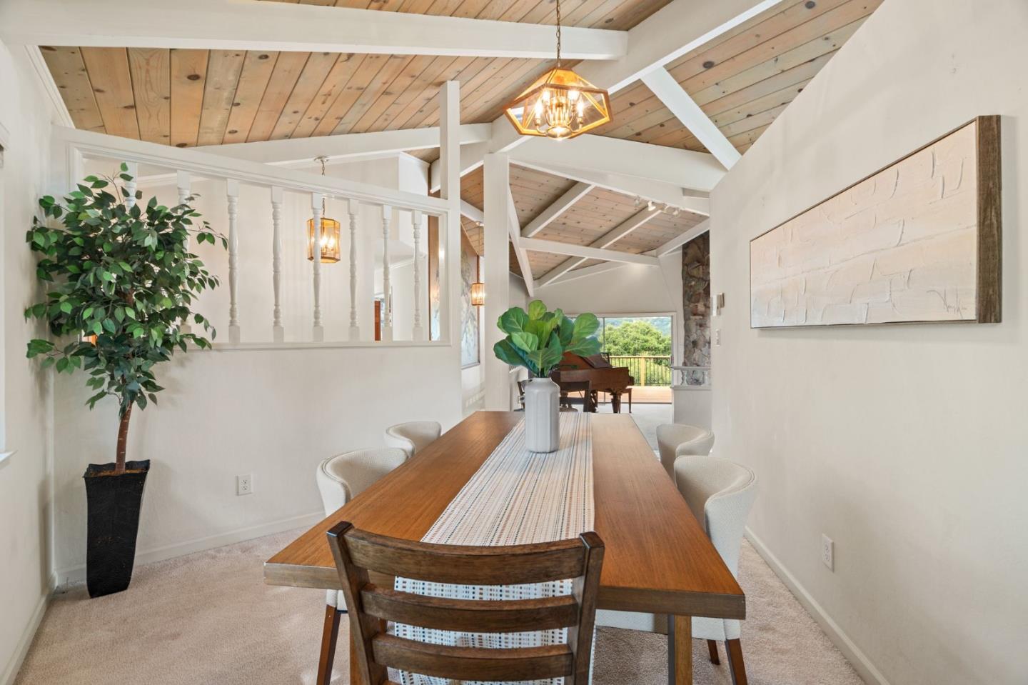 Detail Gallery Image 11 of 55 For 17121 Parkview Dr, Morgan Hill,  CA 95037 - 4 Beds | 3 Baths