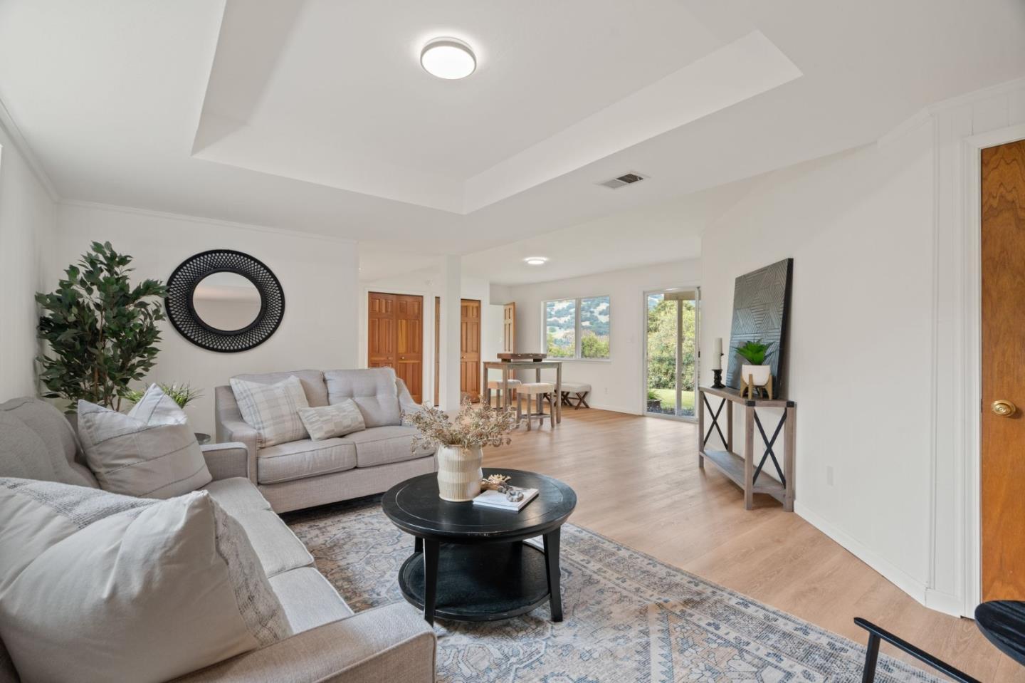 Detail Gallery Image 35 of 55 For 17121 Parkview Dr, Morgan Hill,  CA 95037 - 4 Beds | 3 Baths