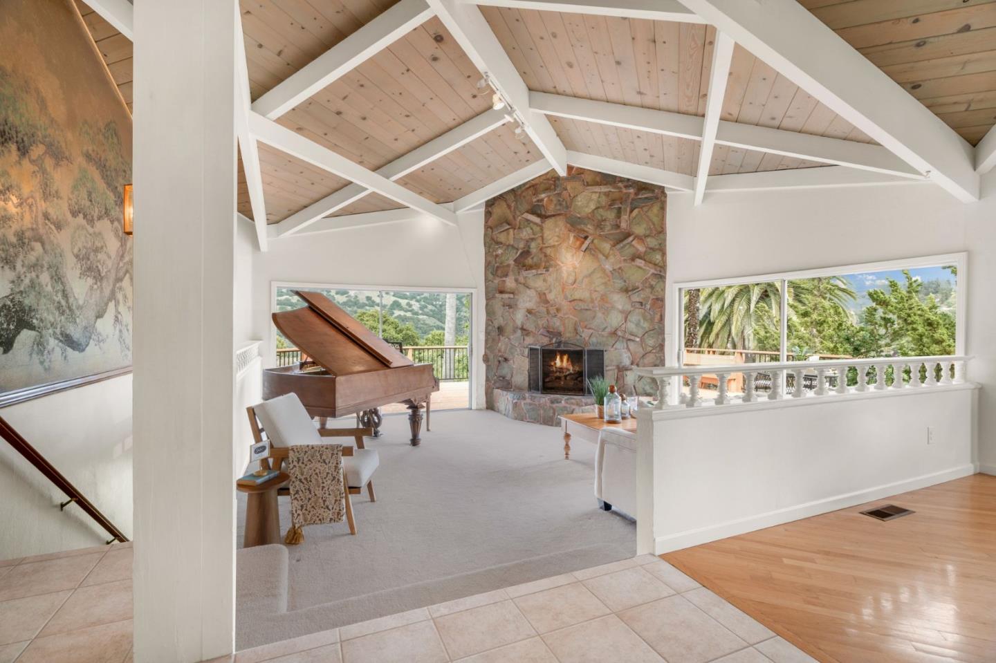 Detail Gallery Image 7 of 55 For 17121 Parkview Dr, Morgan Hill,  CA 95037 - 4 Beds | 3 Baths