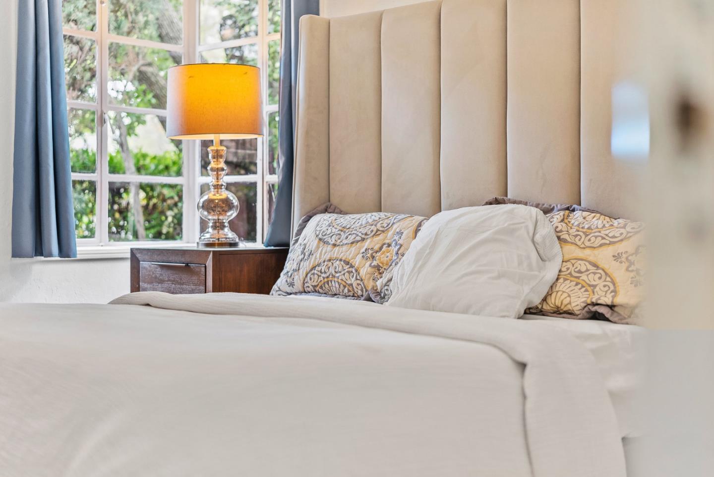 Detail Gallery Image 12 of 33 For 3915 Park Blvd, Palo Alto,  CA 94306 - 2 Beds | 1 Baths