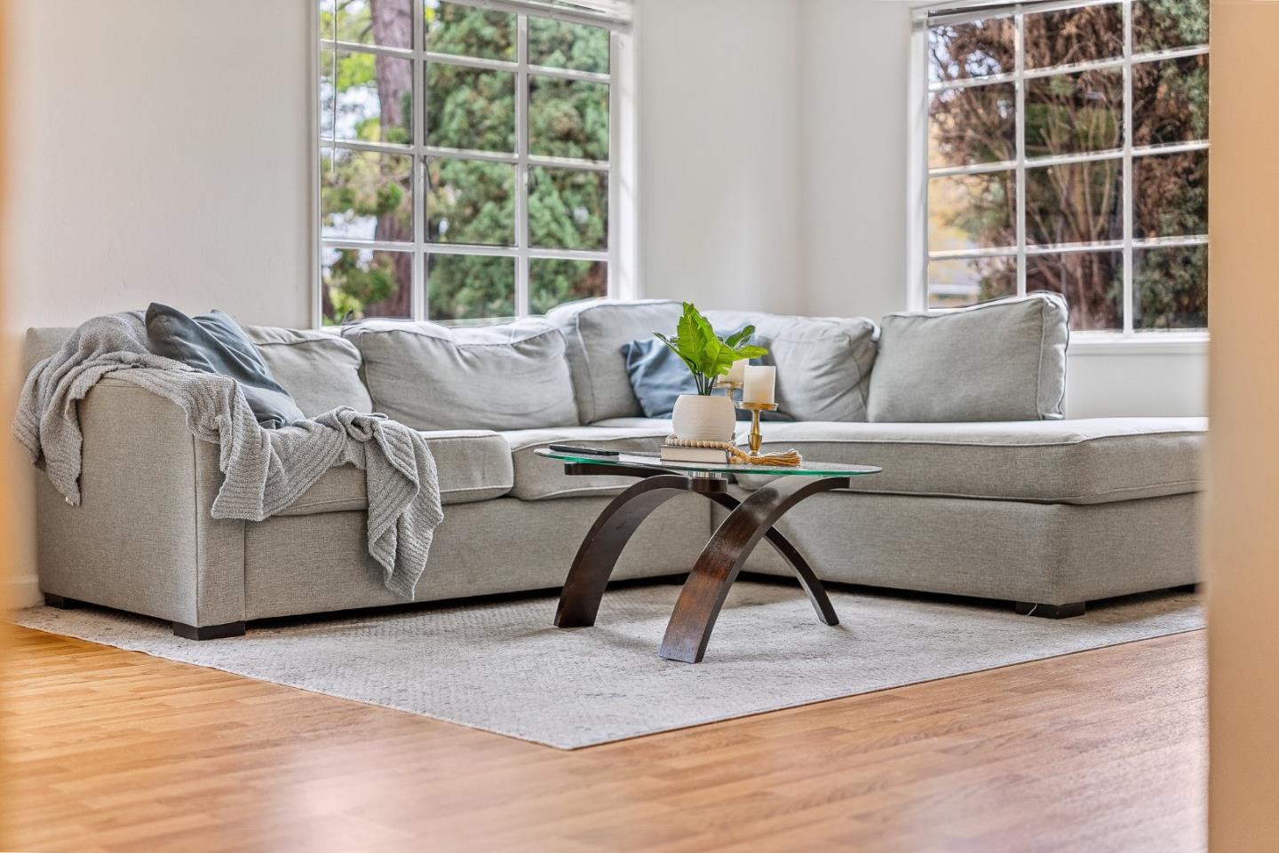 Detail Gallery Image 3 of 33 For 3915 Park Blvd, Palo Alto,  CA 94306 - 2 Beds | 1 Baths