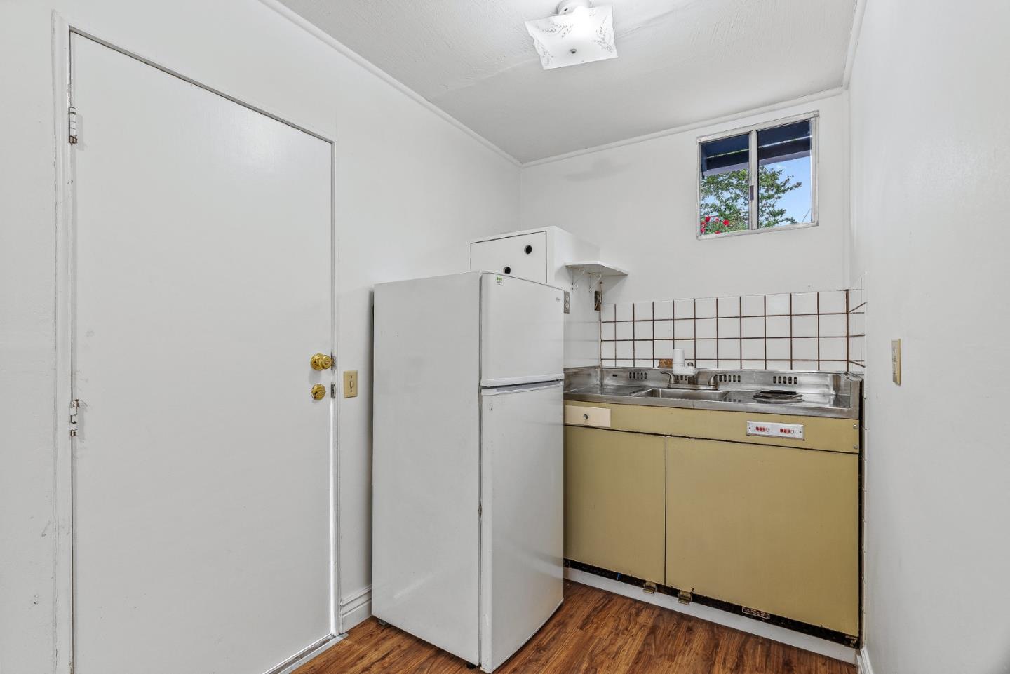 Detail Gallery Image 31 of 33 For 3915 Park Blvd, Palo Alto,  CA 94306 - 2 Beds | 1 Baths