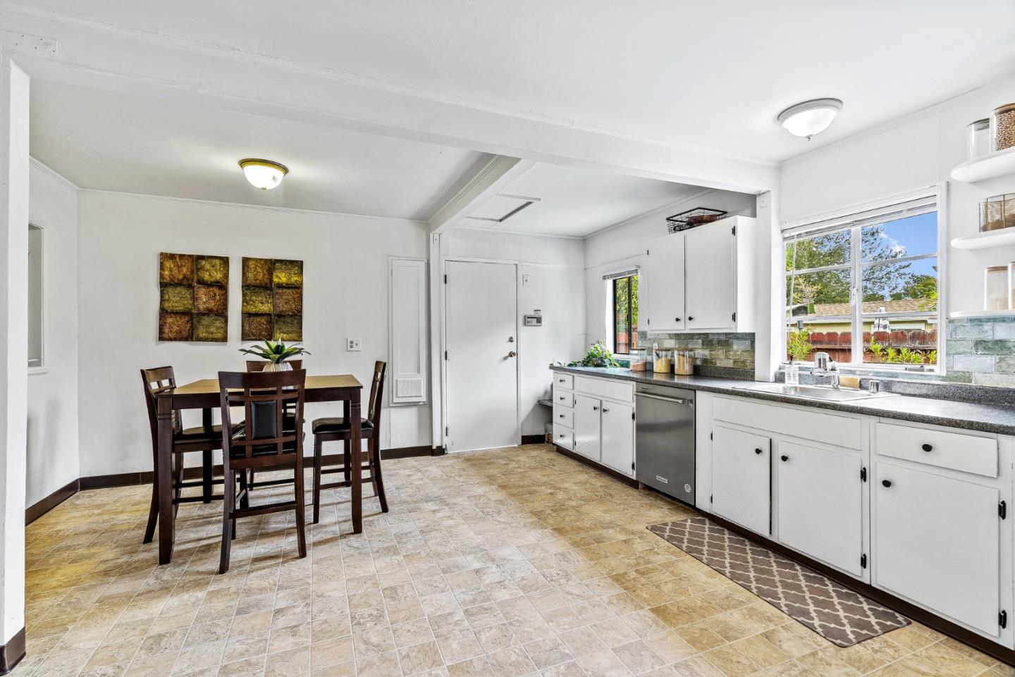Detail Gallery Image 7 of 33 For 3915 Park Blvd, Palo Alto,  CA 94306 - 2 Beds | 1 Baths