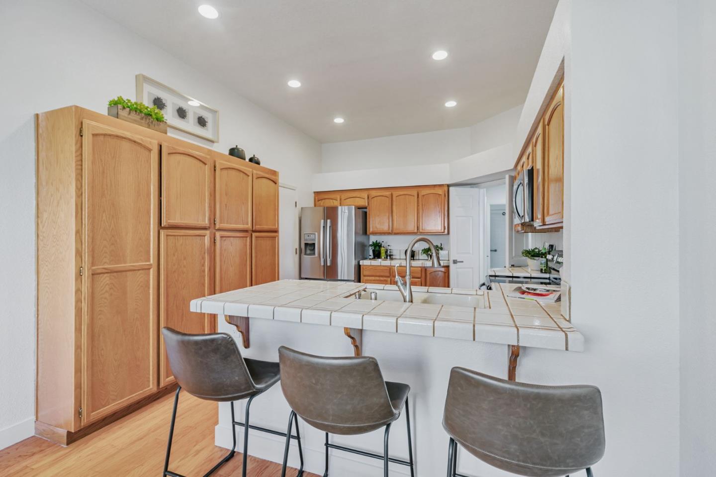 Detail Gallery Image 18 of 59 For 7534 Morevern Cir, San Jose,  CA 95135 - 2 Beds | 2 Baths