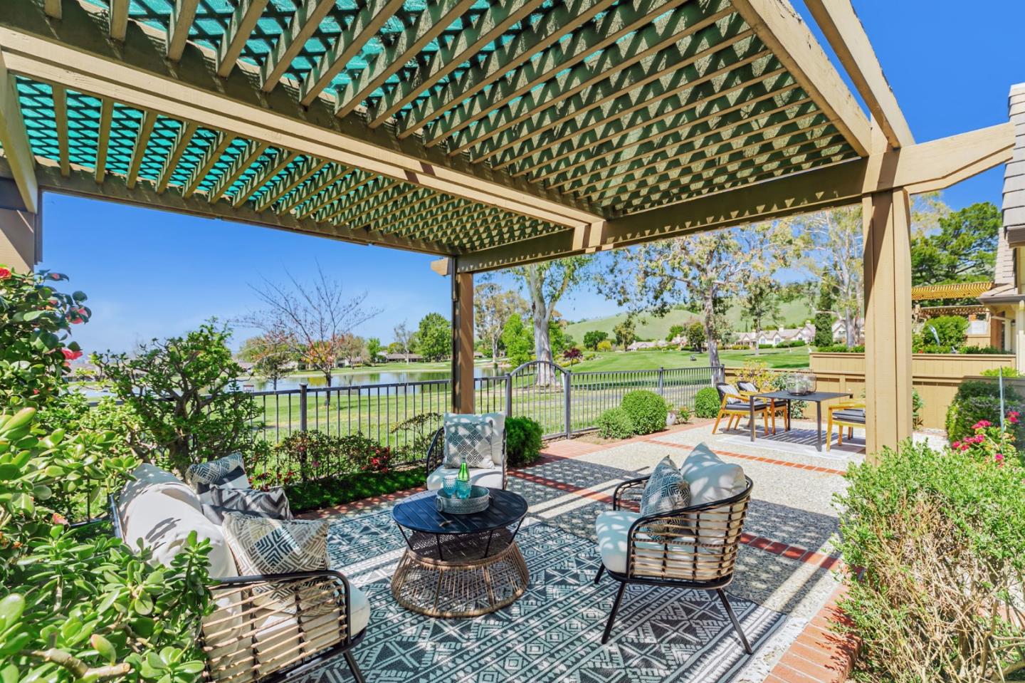 Detail Gallery Image 36 of 59 For 7534 Morevern Cir, San Jose,  CA 95135 - 2 Beds | 2 Baths