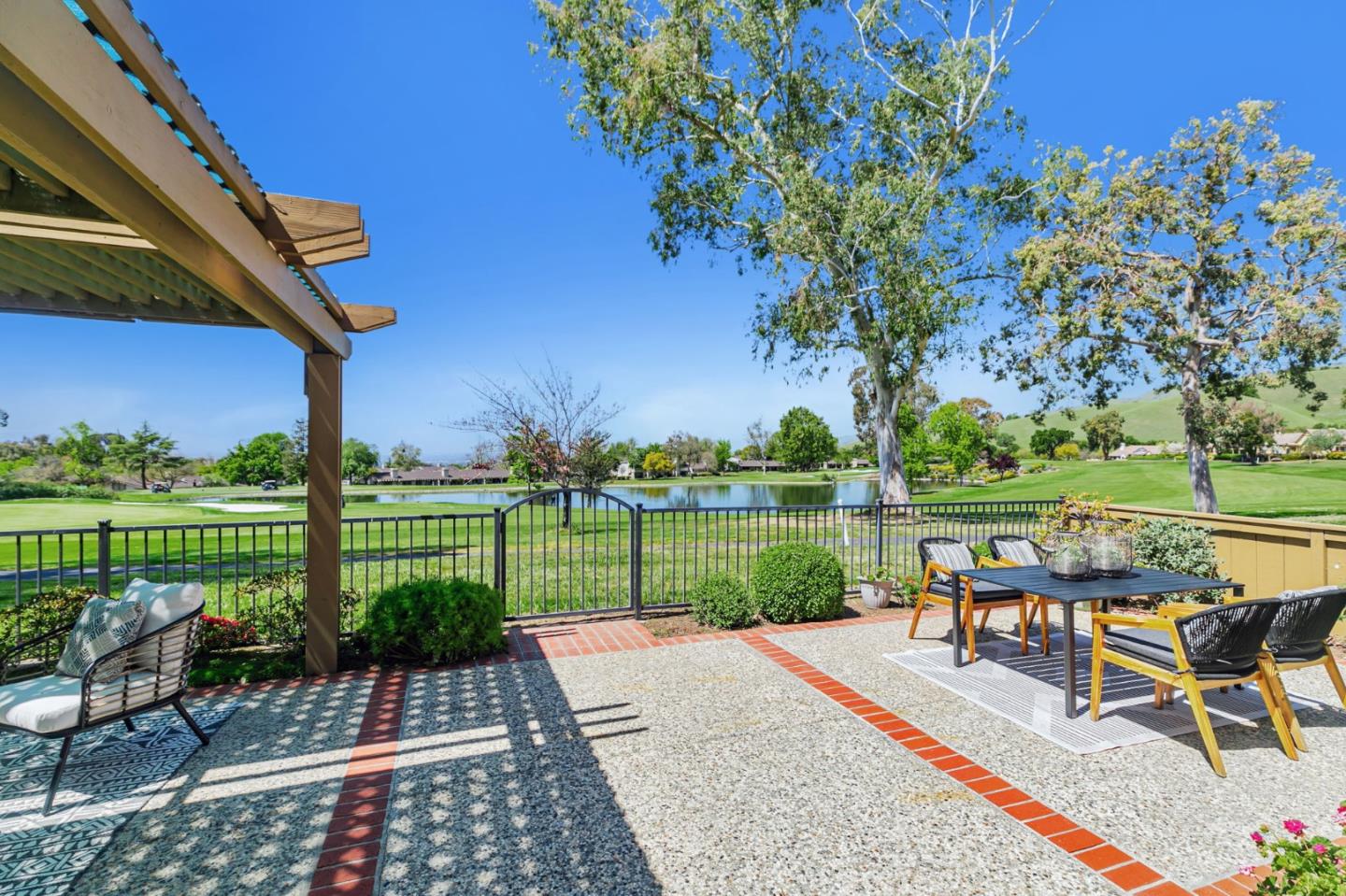 Detail Gallery Image 40 of 59 For 7534 Morevern Cir, San Jose,  CA 95135 - 2 Beds | 2 Baths