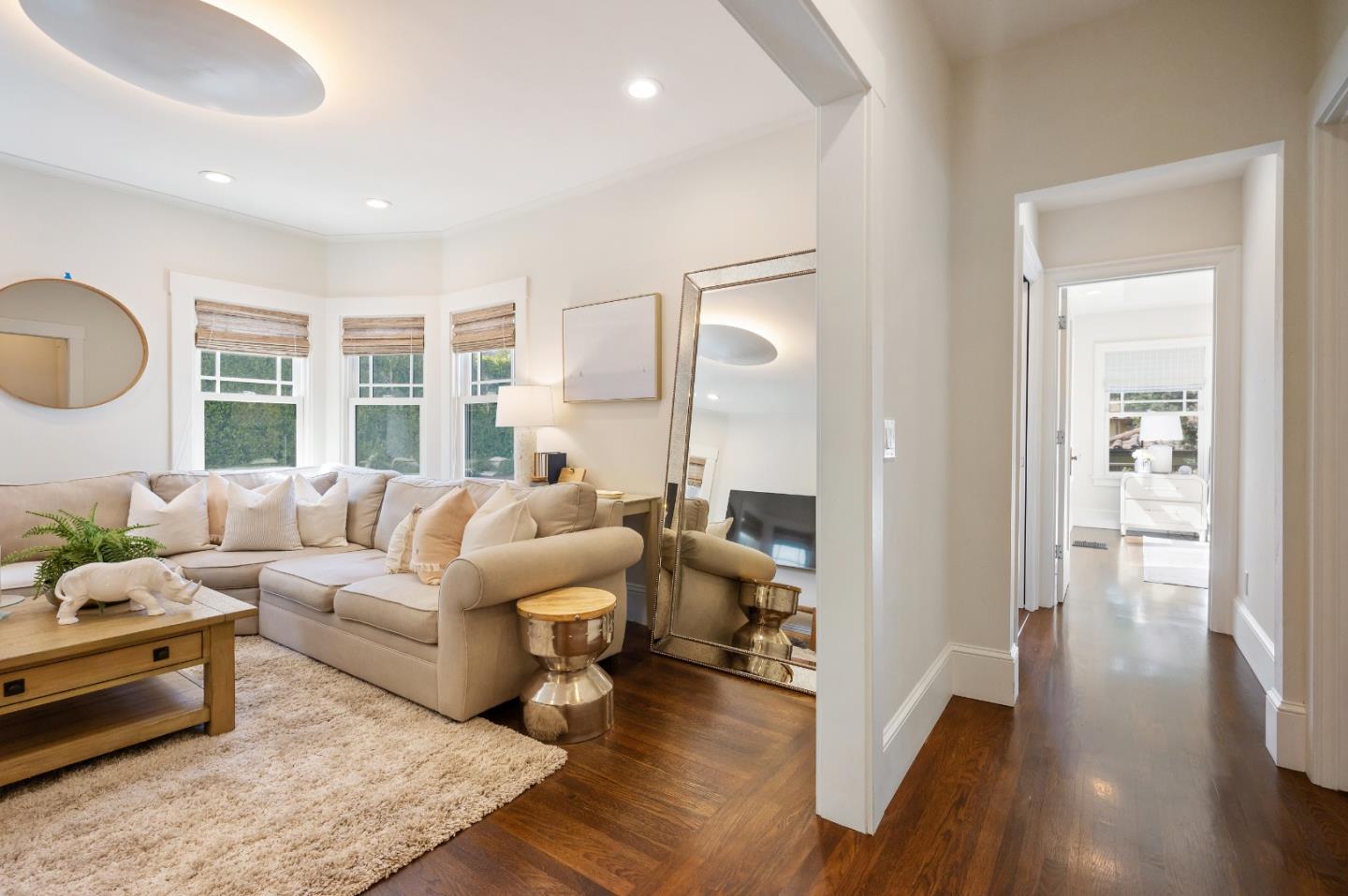 Detail Gallery Image 33 of 56 For 170 Warren Rd, San Mateo,  CA 94401 - 3 Beds | 2 Baths