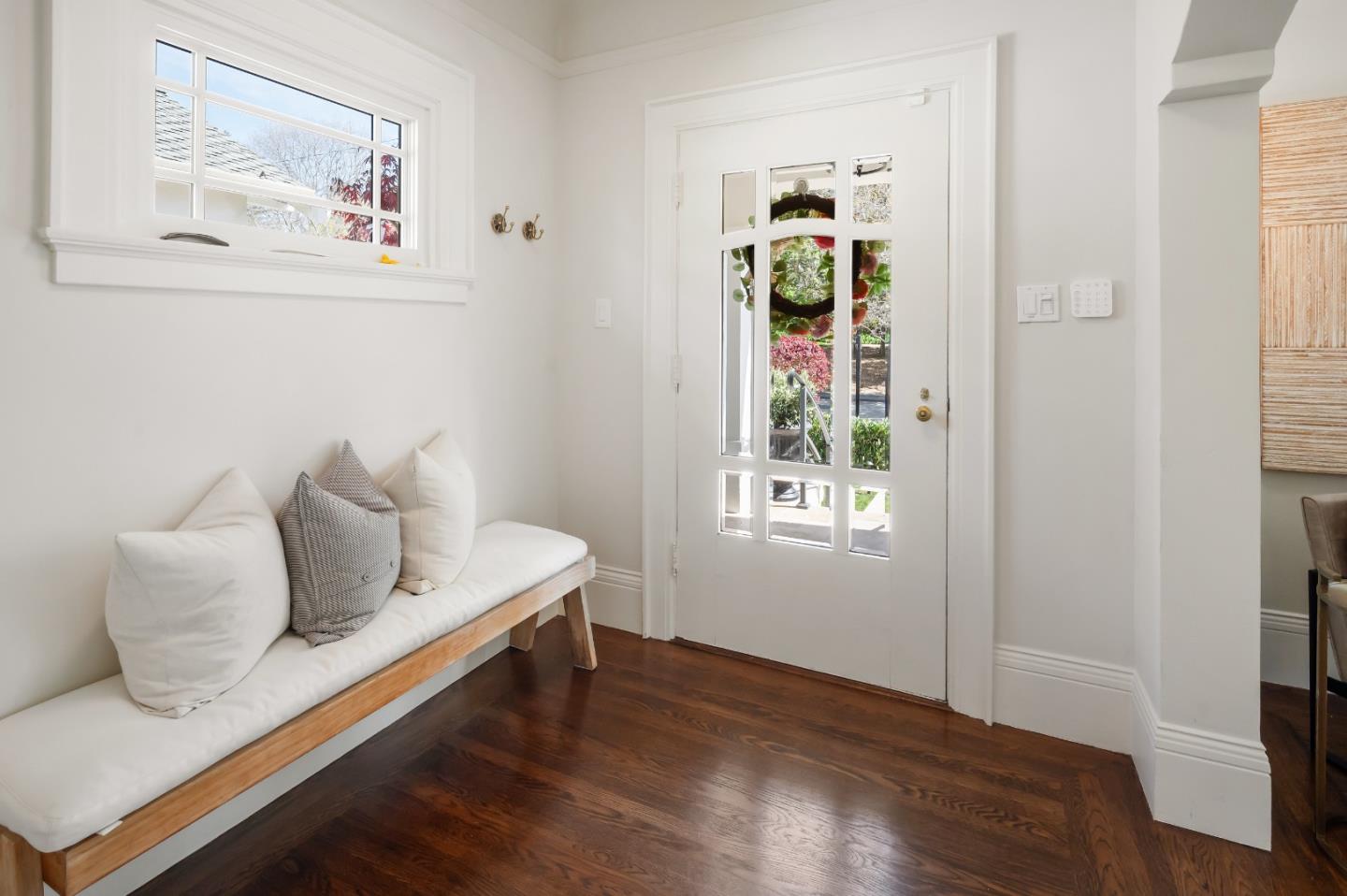 Detail Gallery Image 46 of 56 For 170 Warren Rd, San Mateo,  CA 94401 - 3 Beds | 2 Baths