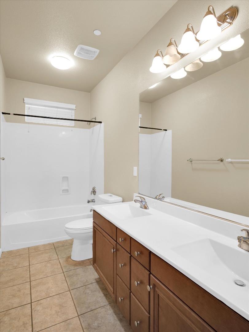 Detail Gallery Image 18 of 39 For 1538 Daisy Dr, Patterson,  CA 95363 - 4 Beds | 3 Baths
