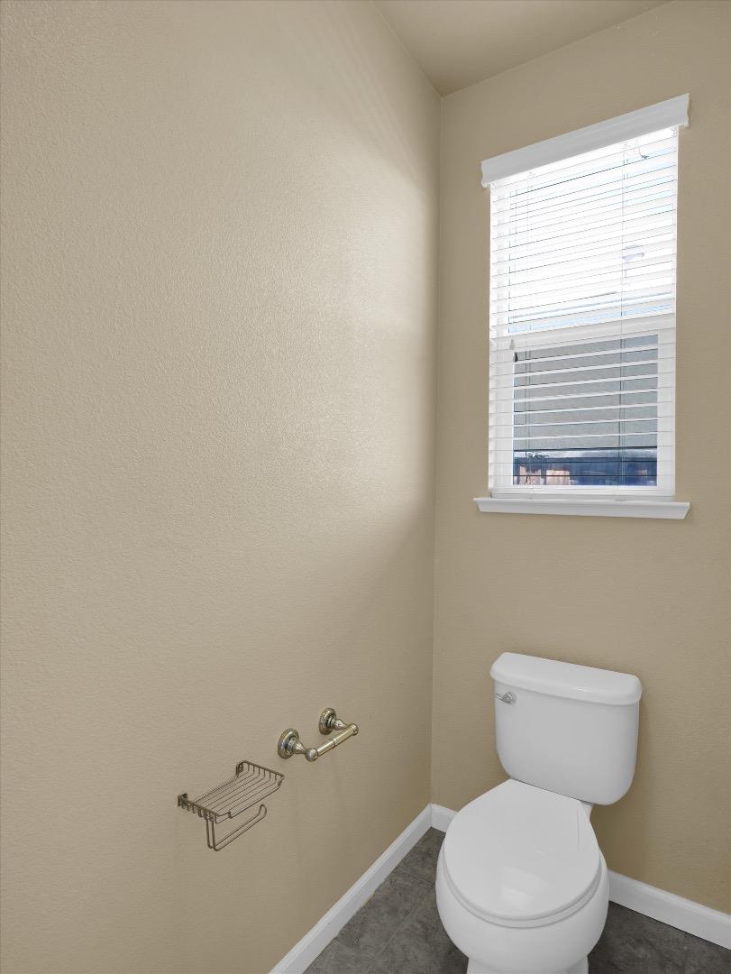 Detail Gallery Image 31 of 39 For 1538 Daisy Dr, Patterson,  CA 95363 - 4 Beds | 3 Baths