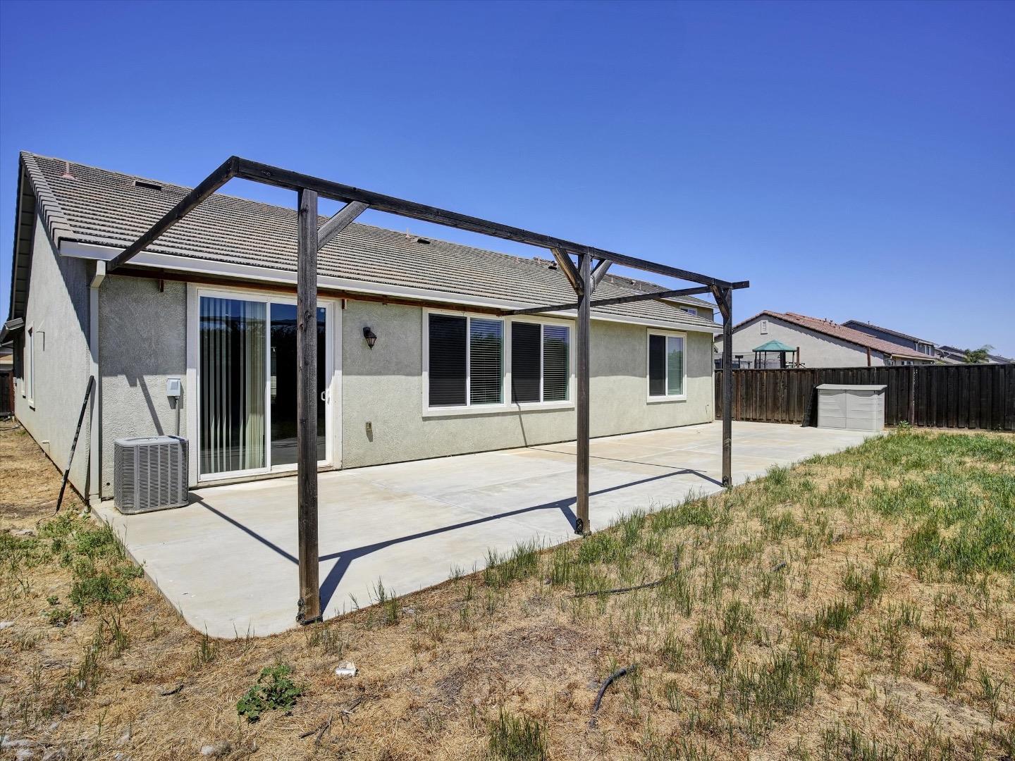 Detail Gallery Image 35 of 39 For 1538 Daisy Dr, Patterson,  CA 95363 - 4 Beds | 3 Baths